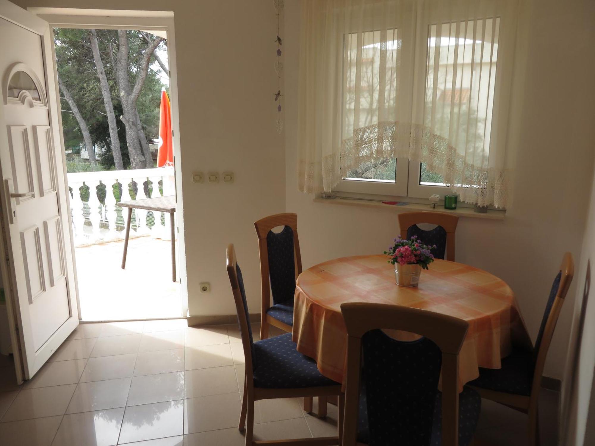 Gardenia Apartments Pakostane Room photo